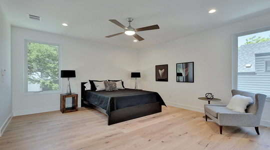 2010 Rabb Glen St Unit a-large-019-24-Master 02-900x500.jpg