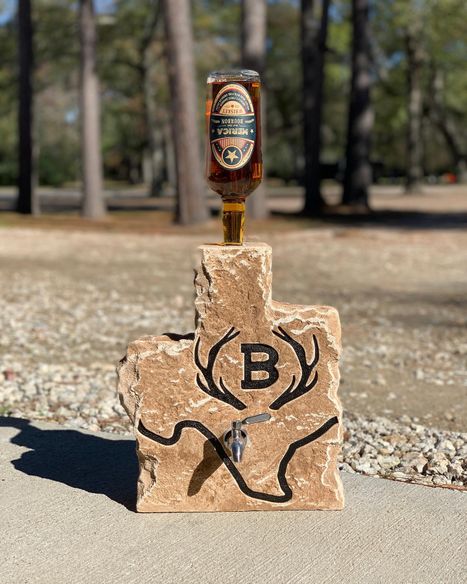 Custom engraved Texas boulder drink dispenser by Boulder Designs
