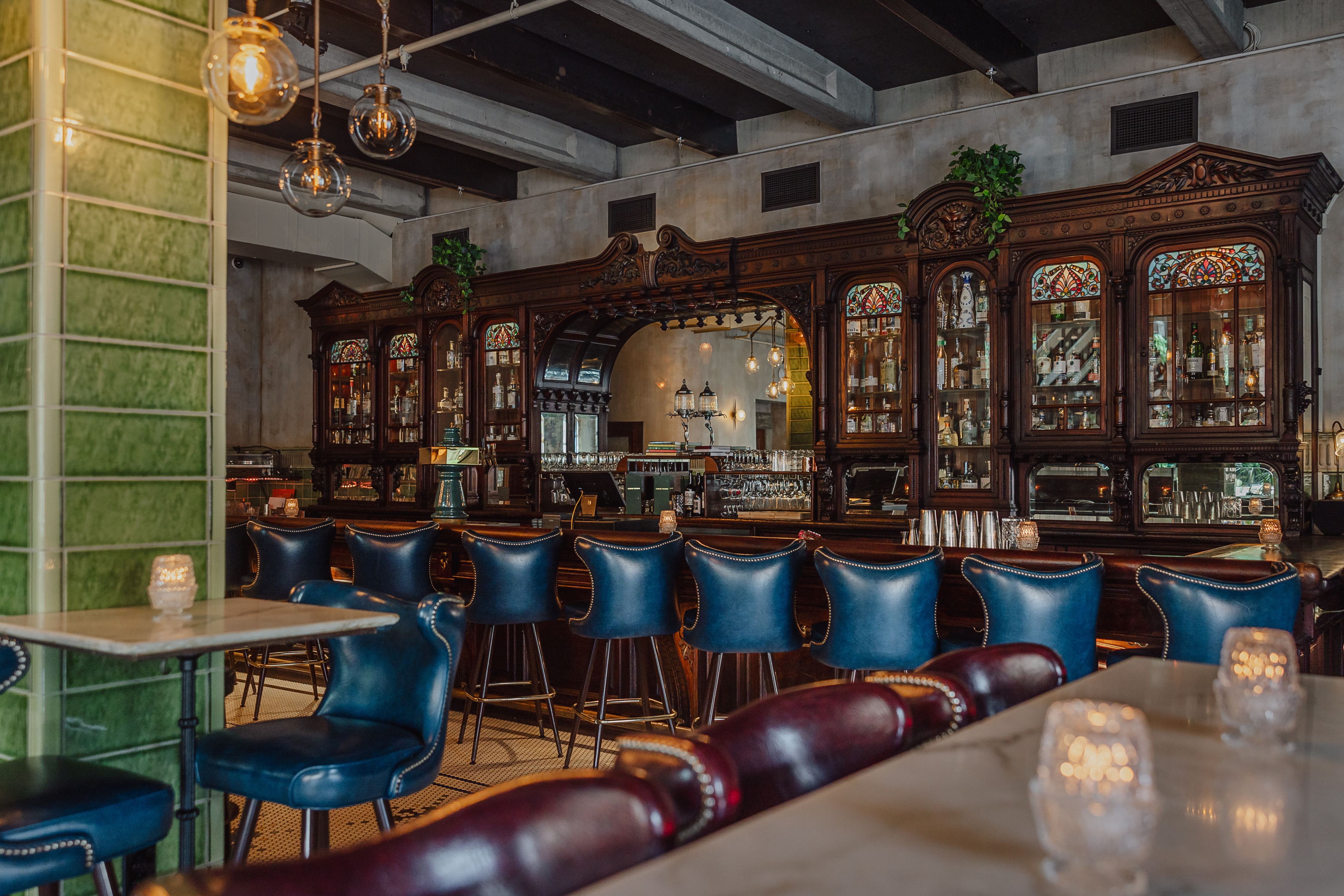 EBERLY_spaces060826_cedartavern040.jpg