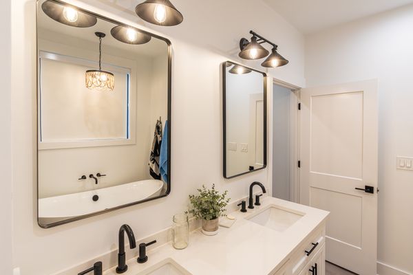 email sizeDSC07947-Enhanced-NR.jpg