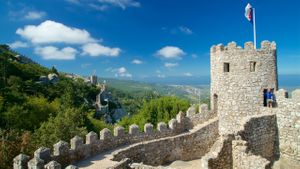 Sintra Castle.jpg