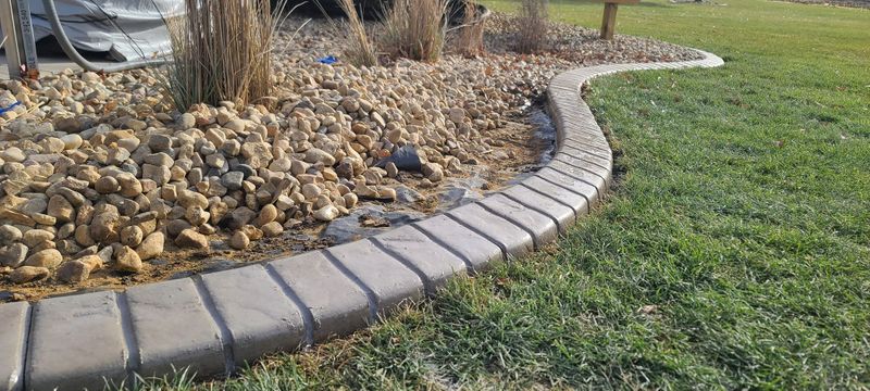 Residential Landscape Edging - Border Magic