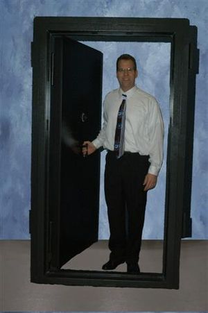 Vault_Door_060203SM_1032_Websize.jpg