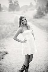MarloweSenior-016bw.jpg
