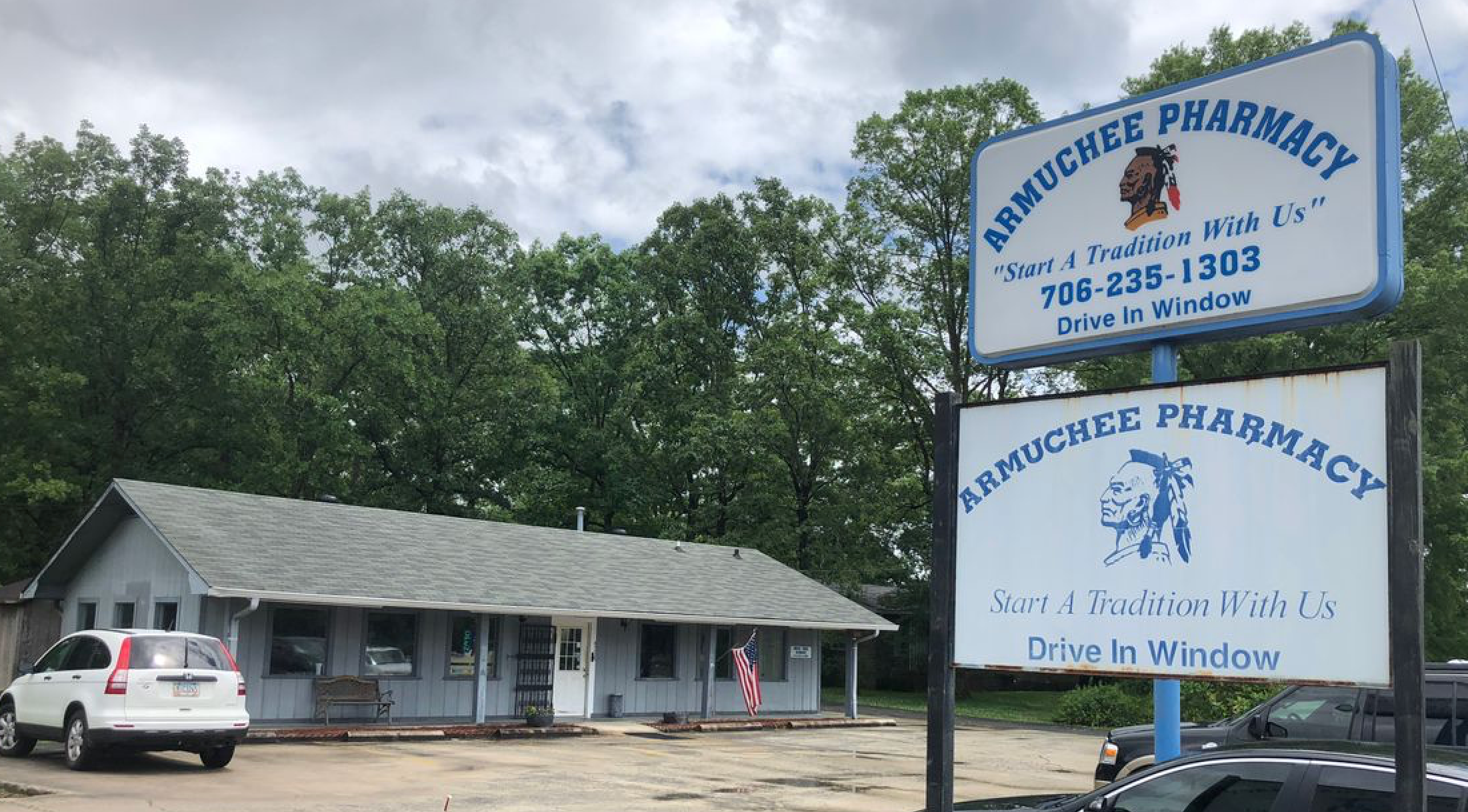 Armuchee Pharmacy Exterior Armuchee Pharmacy Exterior and Signage