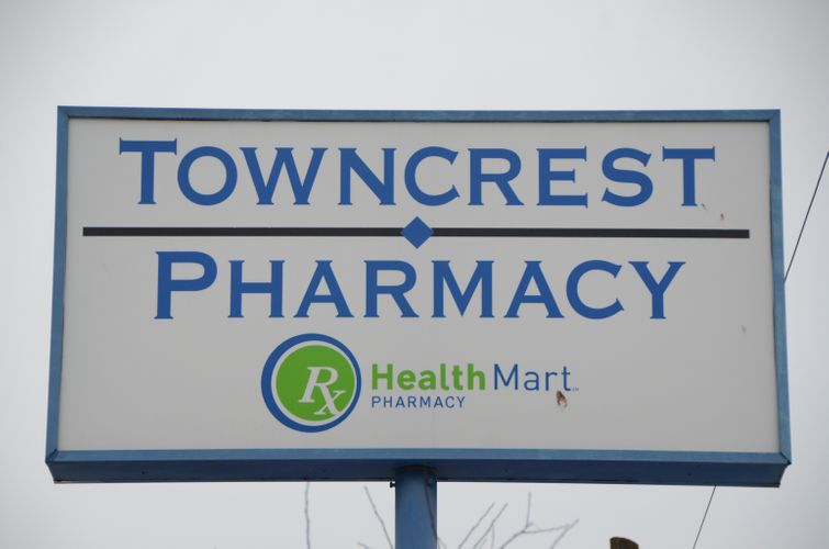 Towncrest_Pharmacy_09.JPG