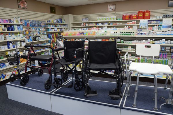 Towncrest_Pharmacy_01.JPG