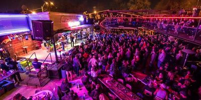 Our Stages - Live Music in Kansas City - Knuckleheads | Where the world