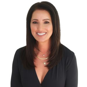 3825x 3825 PBurke_Kim_664-1691 Lash Norm copy.jpg