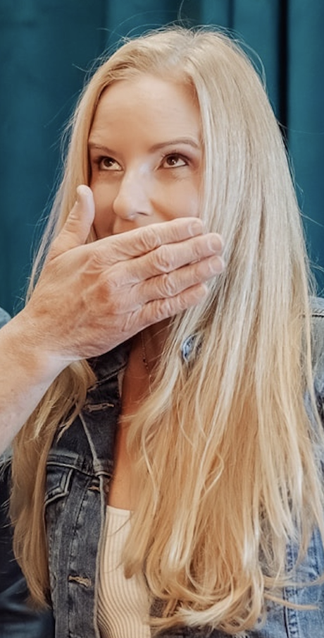 michellelewiscandid.png