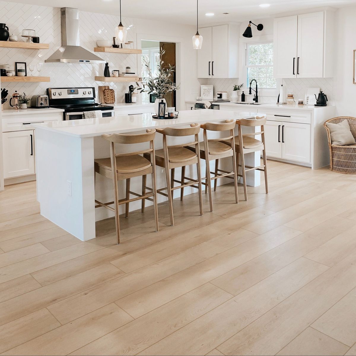 Kitchen14.jpg