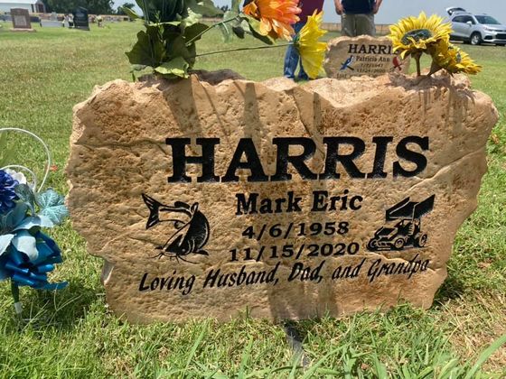 personalized memorial stone for garden or cemmatary 