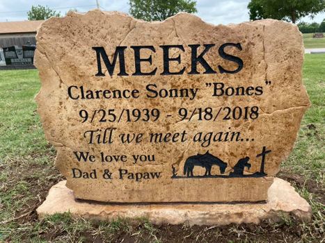 Personalized headstone with stone base