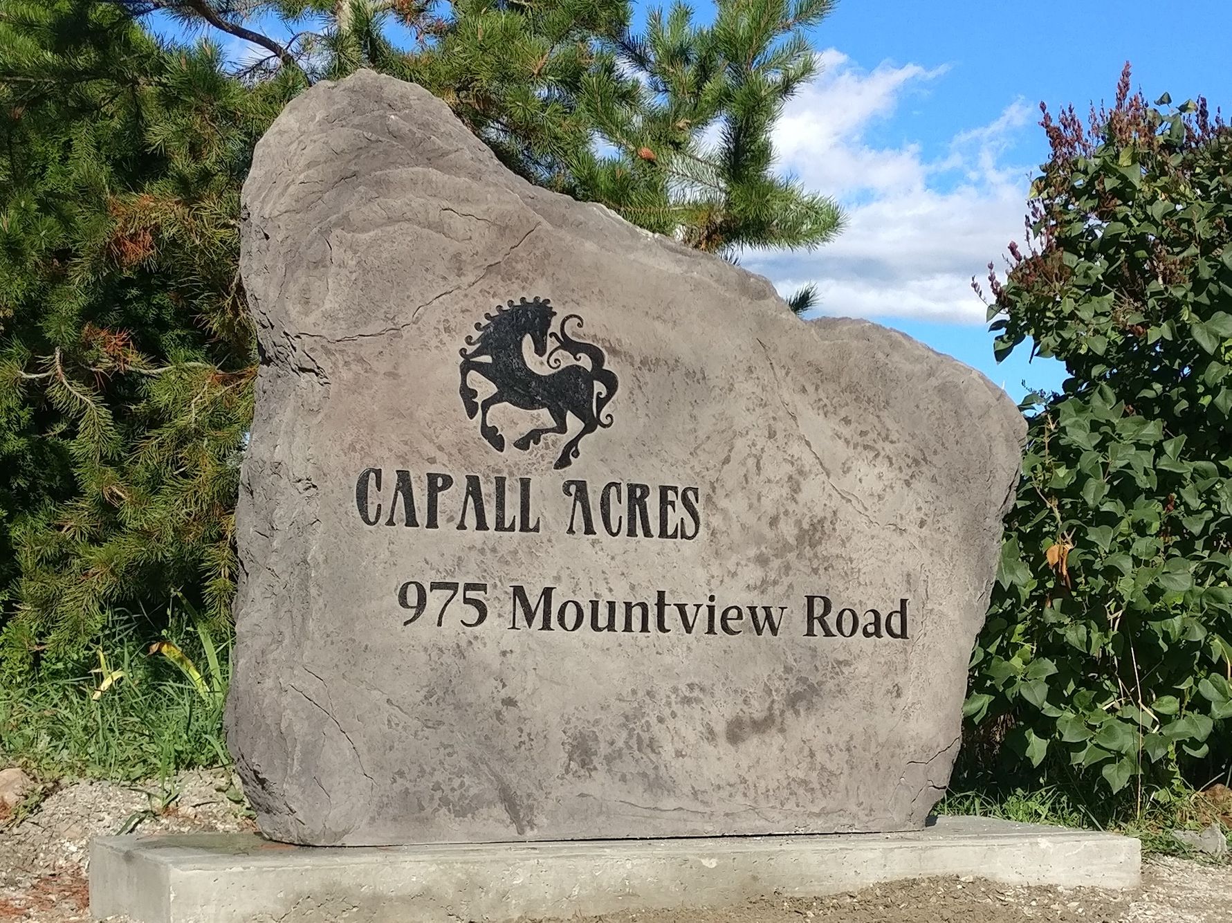 Stone Signage & Memorial Markers in Vernon, Kelowna & Okanagan Valley