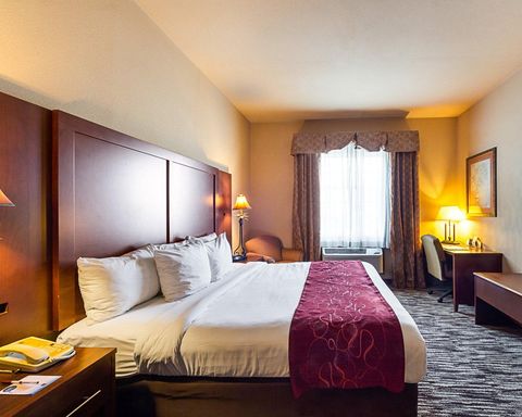 Comfort Suites.jpg