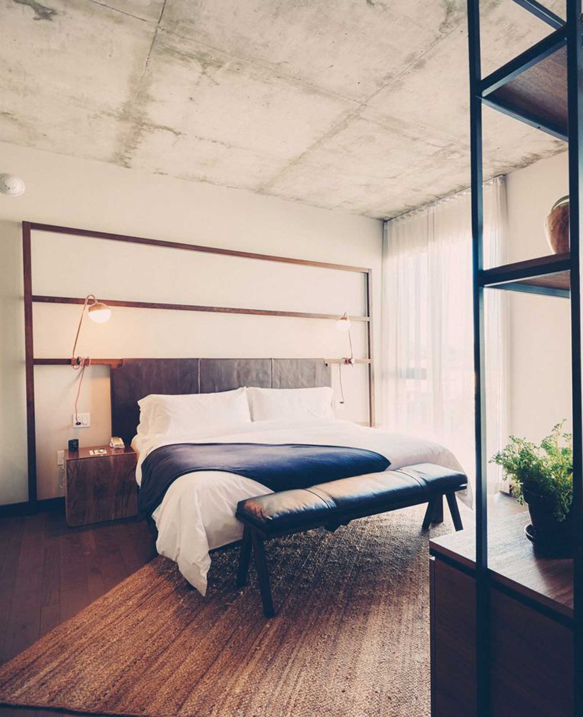 room2.jpg