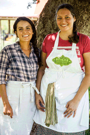 Julia-and-Leah_450px-for-web.gif