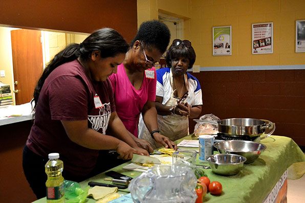 Greater-Mount-Zion-Happy-Kitchen-Volunteers-Cutting-Tortillas_WEBSITE.jpg