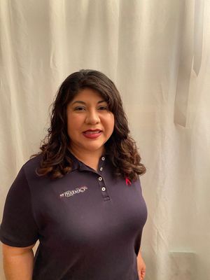 Laura Hernandez.jpg
