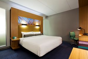 alf3549gr-105068-King Guest Room.jpg