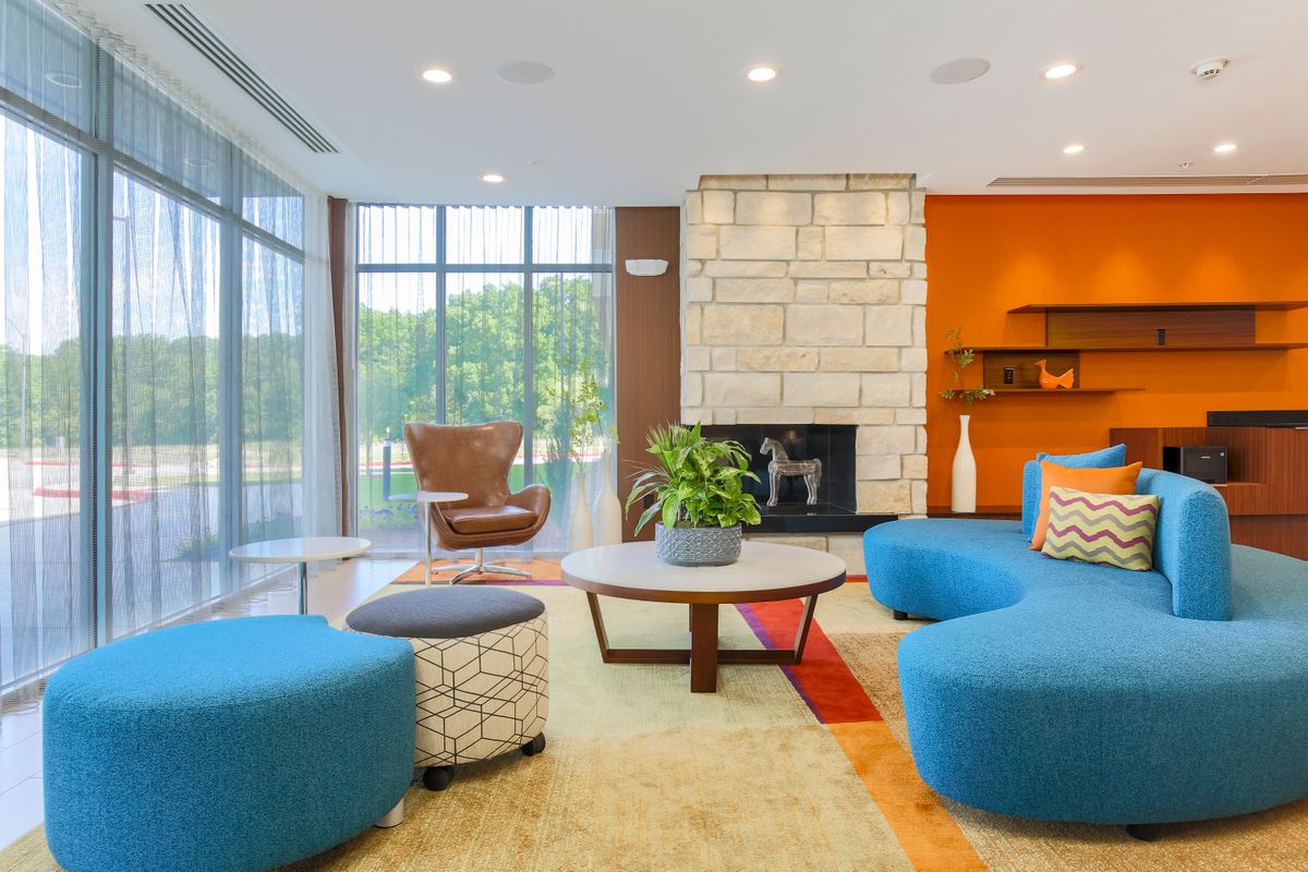 FFI-DFWCA-lobby_3662-72 (1).jpg