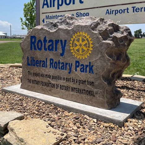 rotary entry.jpg