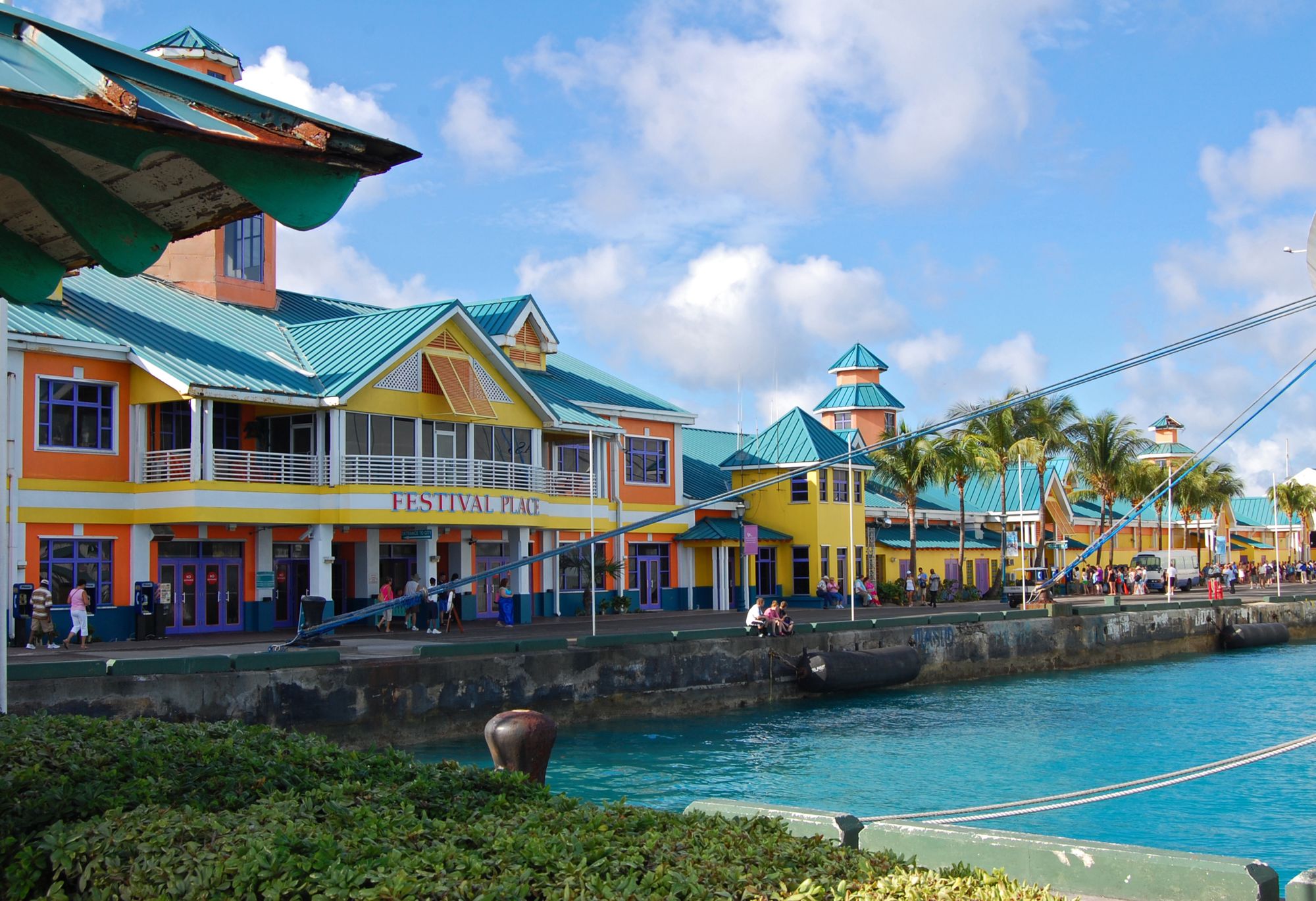 nassau bahamas pharmacy near cruise port