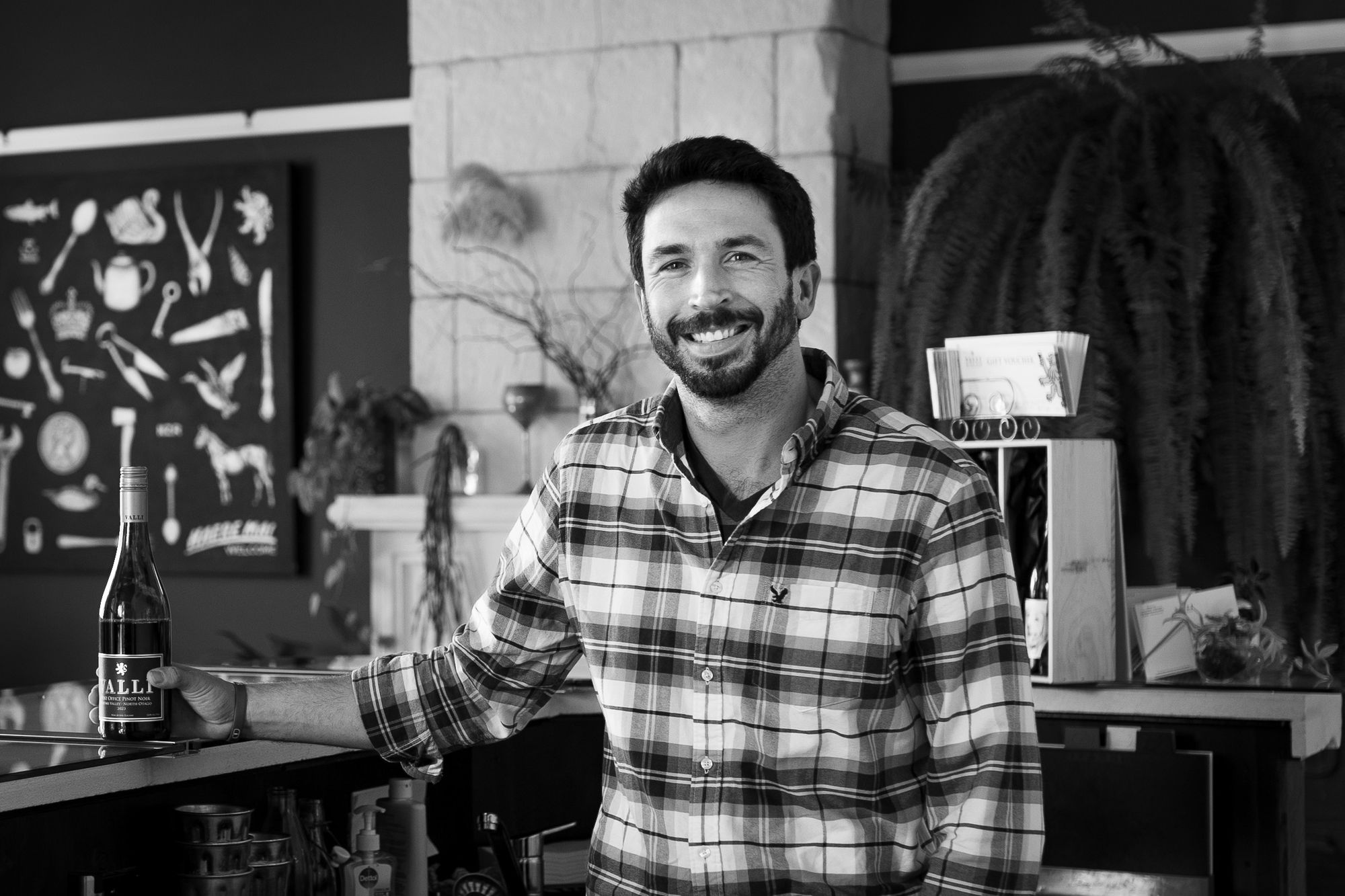 Web Quality Valli Frank Headshot-4.jpg