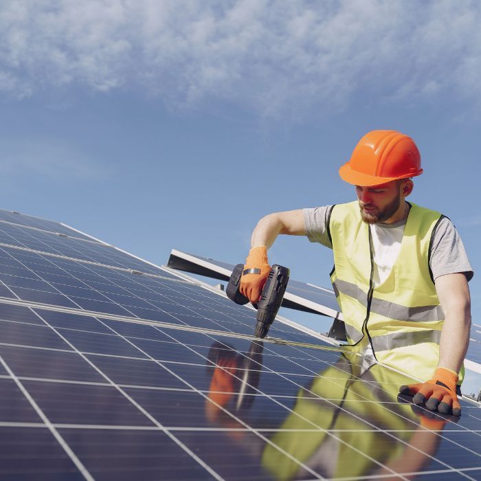 commercial solar panel repairs