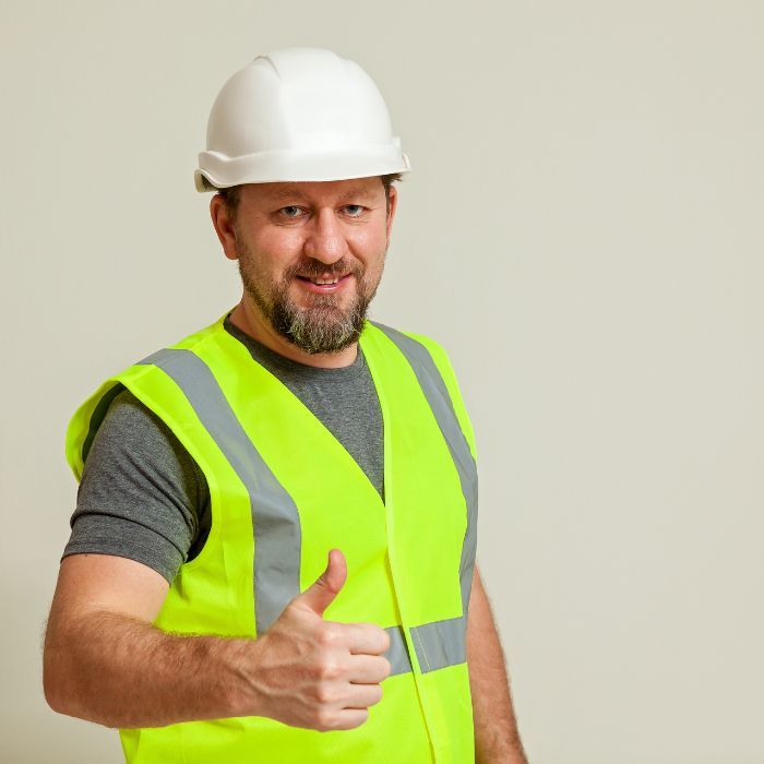 electrician giving a thumbs up