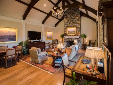 Jennifer Barrett - Family Room from right.jpg