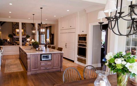 Jennifer Barrett - Kitchen to Fam Rm.jpg