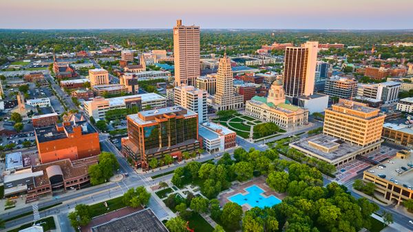 iStock-1567308729 Fort Wayne Indiana.jpg