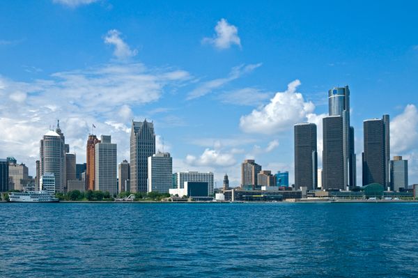 iStock-91627572-Detroit.jpg