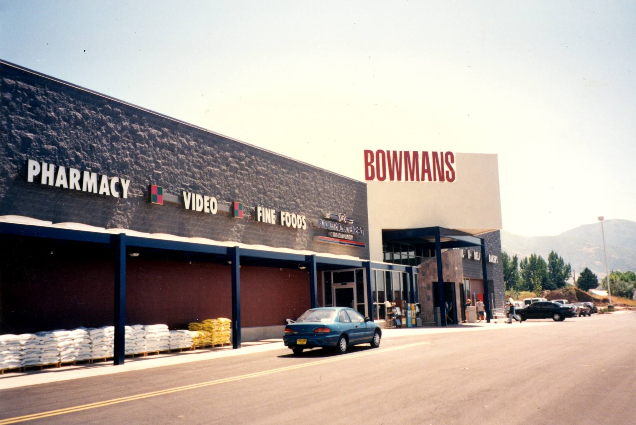 Welcome To Bowman's Market Pharmacy
