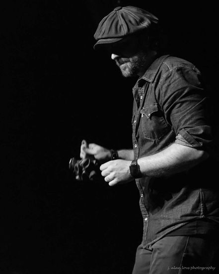 Live-Black-and-White-3.jpg