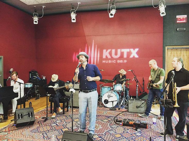 Live-on-KUTX.jpg