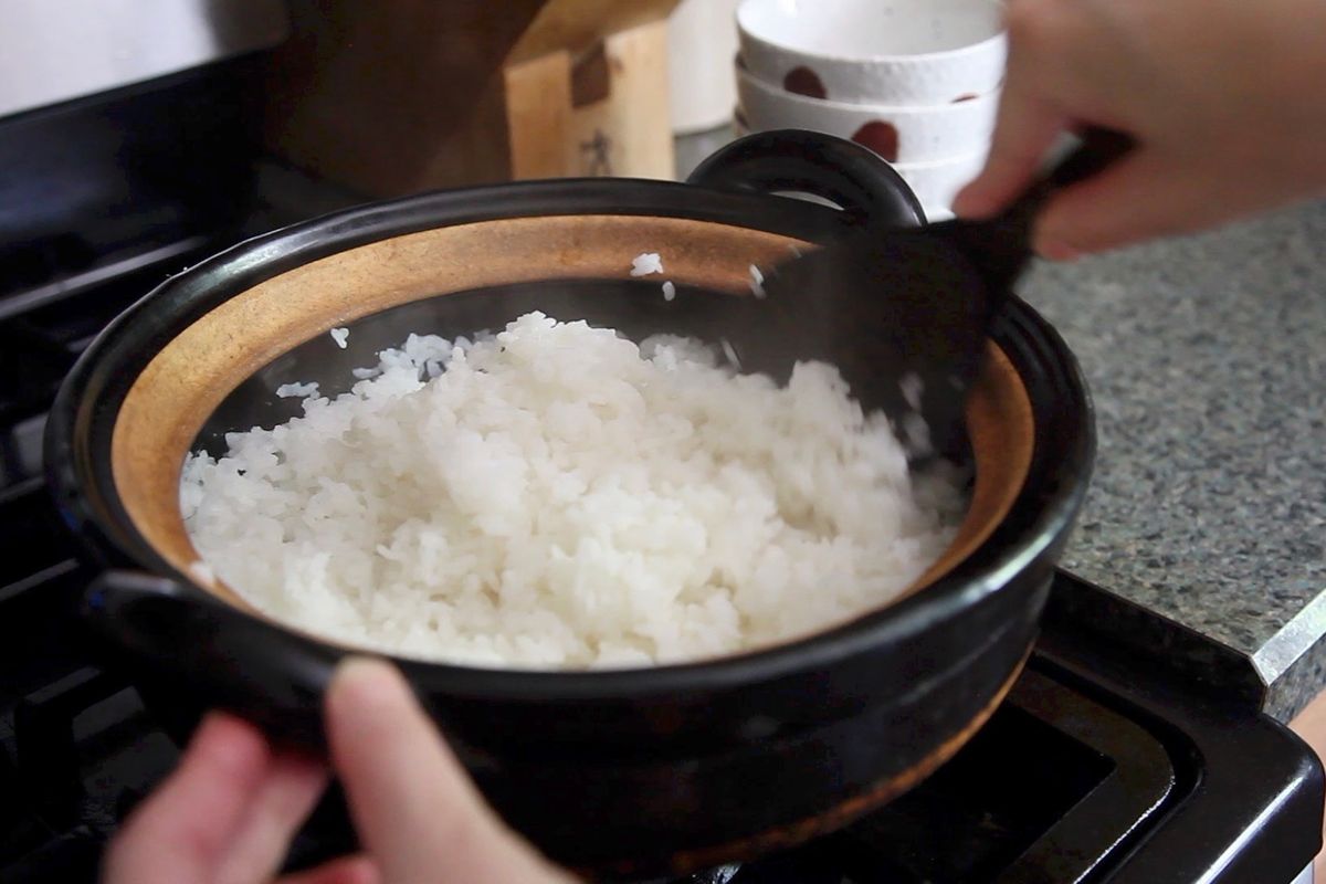 Donabe (Japanese Clay Pot) Rice - JAPONISM LIFESTYLE