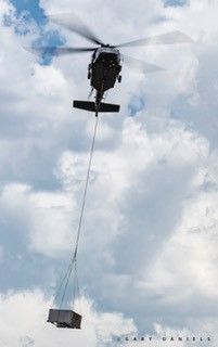 black hawk heavy lift aerial crane 8000 pounds sling load