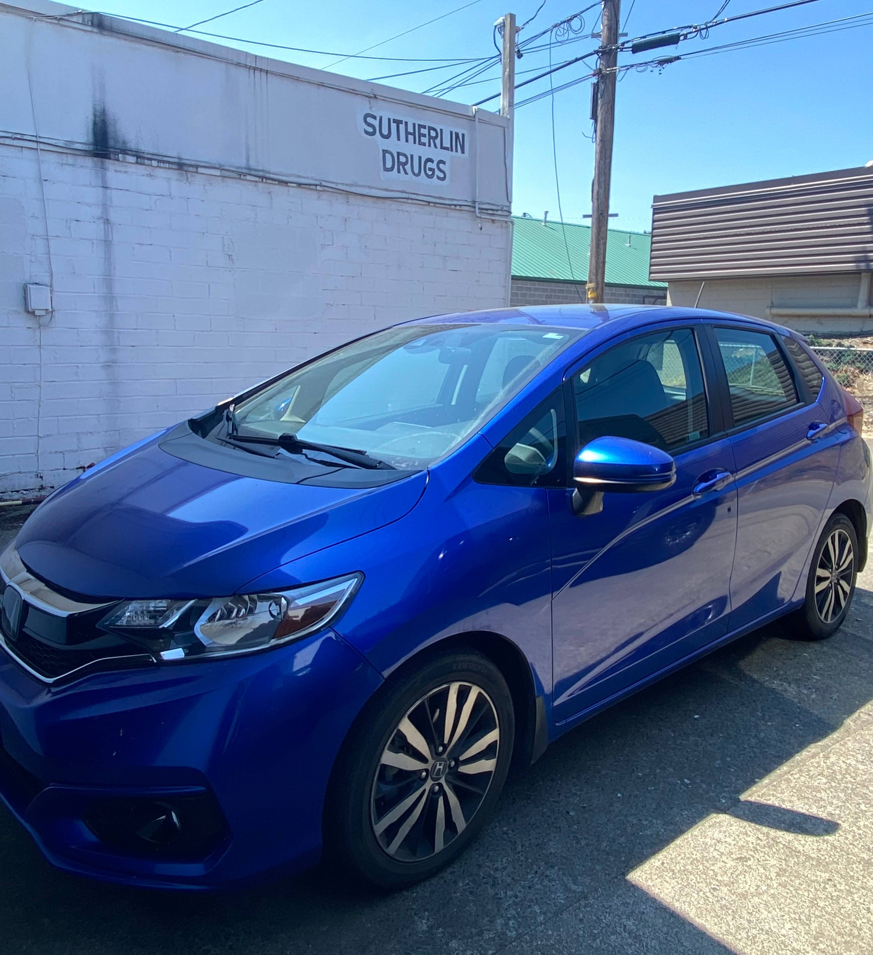 We offer deliveries with a $3.00 fee that are available Monday-Friday within Sutherlin city limits and limited areas of Oakland. Home Delivery