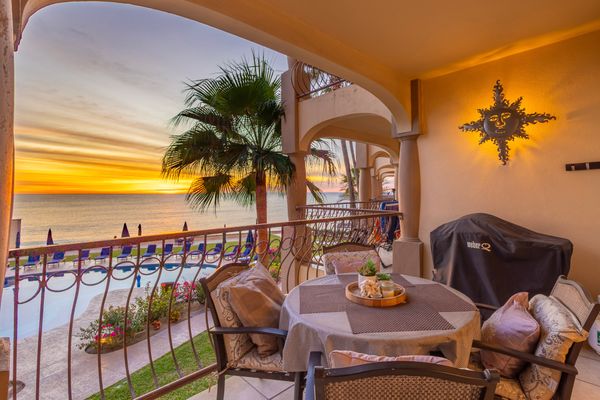 las olas condos san jose del cabo