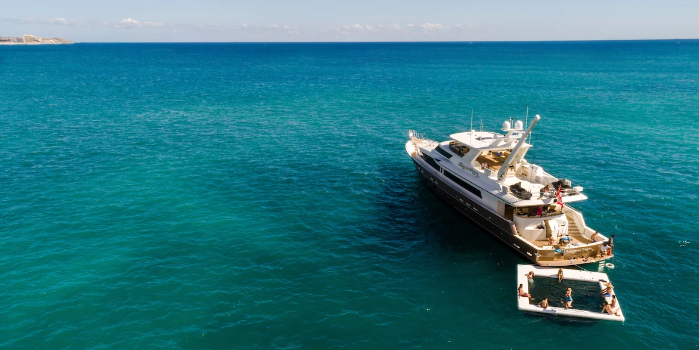 san jose del cabo yacht