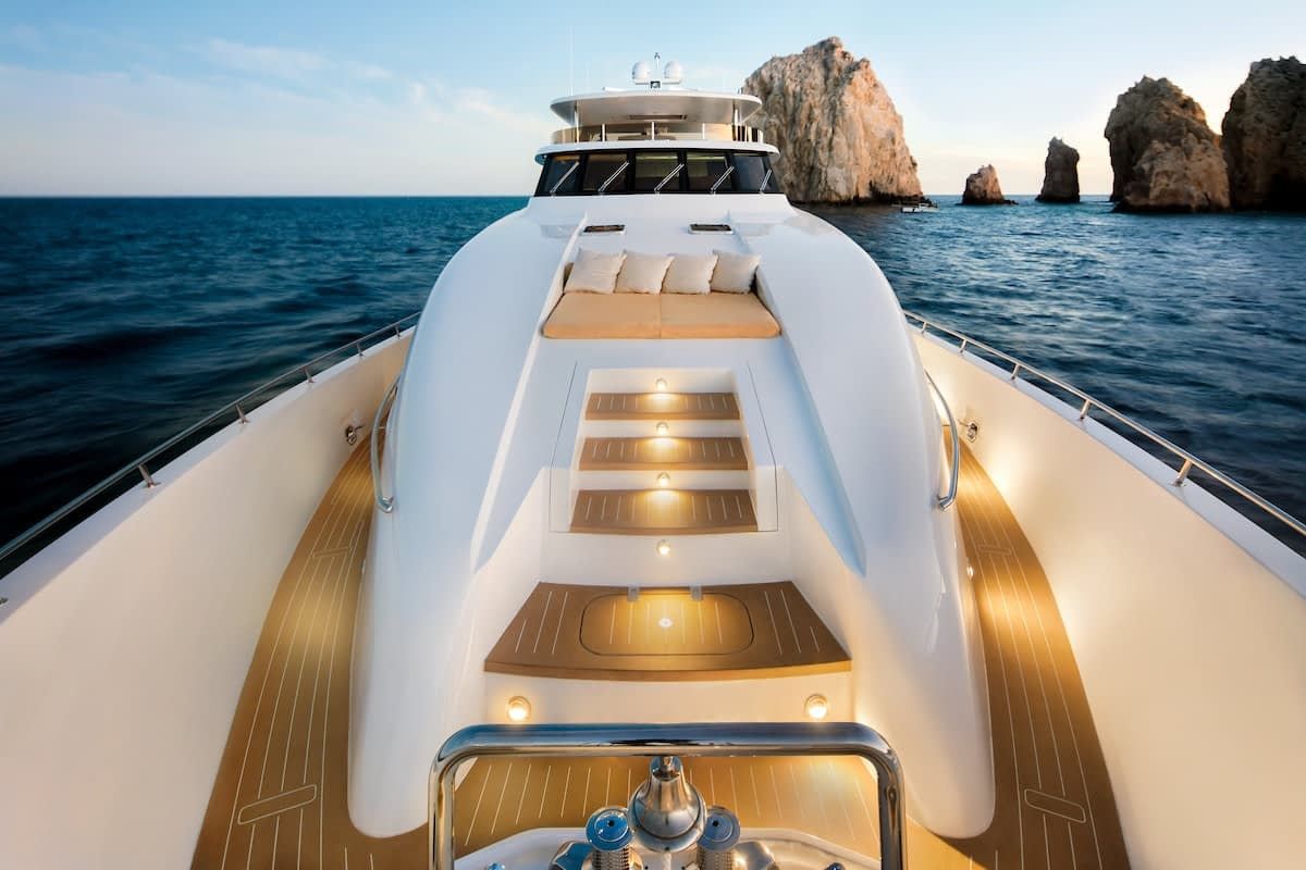 cabo yachts