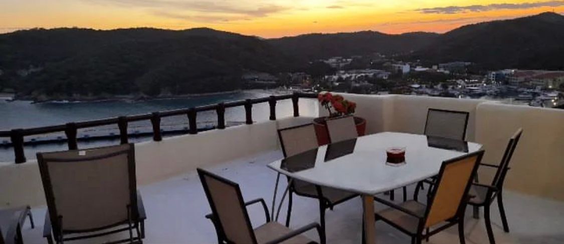 salina cruz surf camps