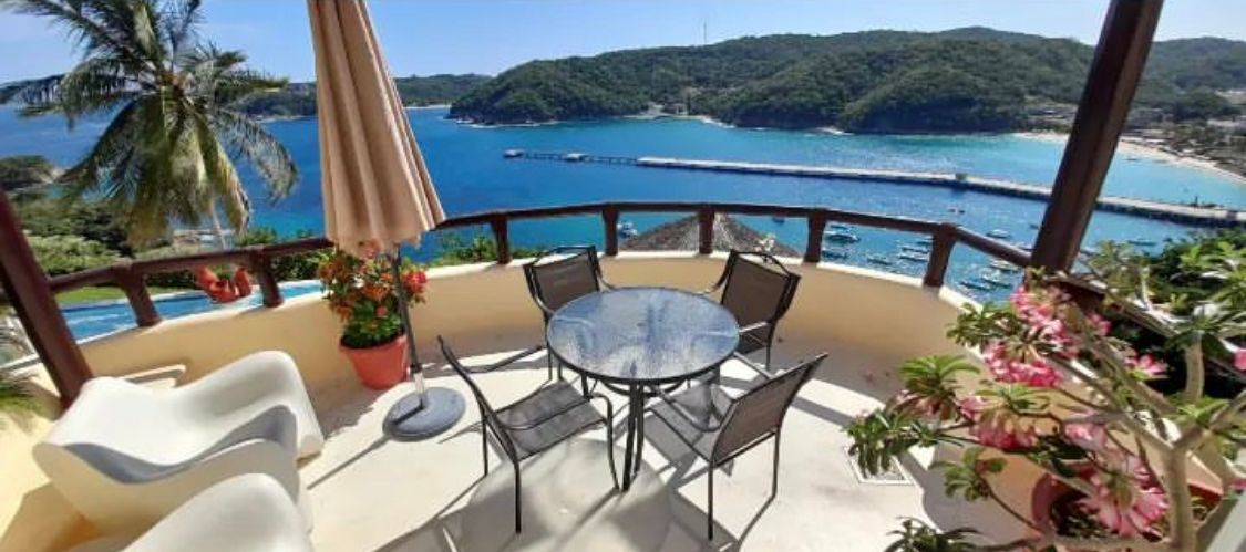 salina cruz surf camps