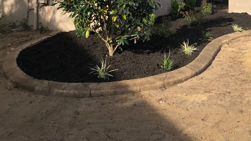 Residential Landscape Edging - Border Magic