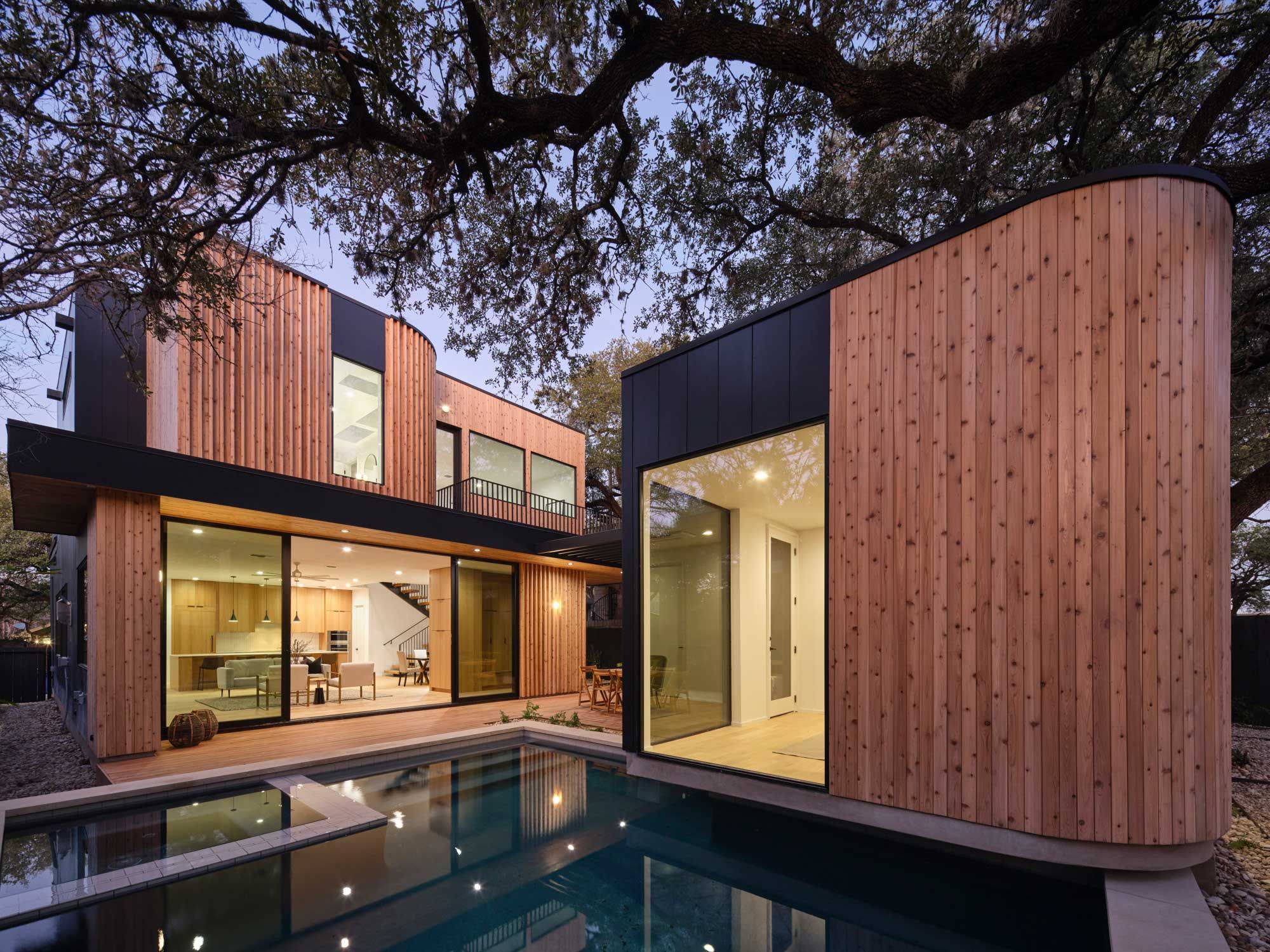 910 W. Elizabeth