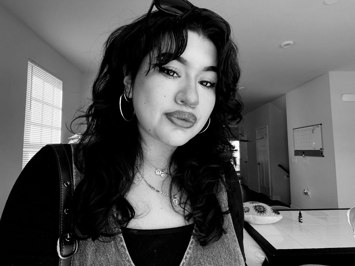 leslie profile.jpg