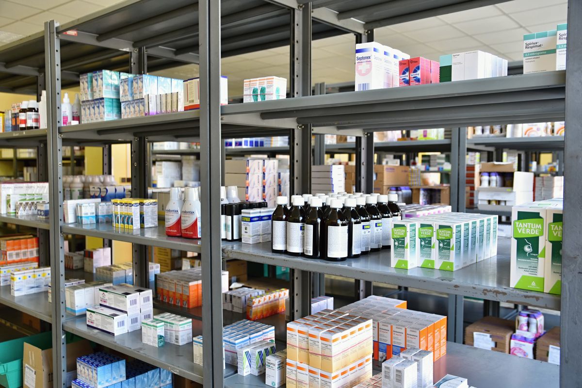 Pharmacy Drive-Thru