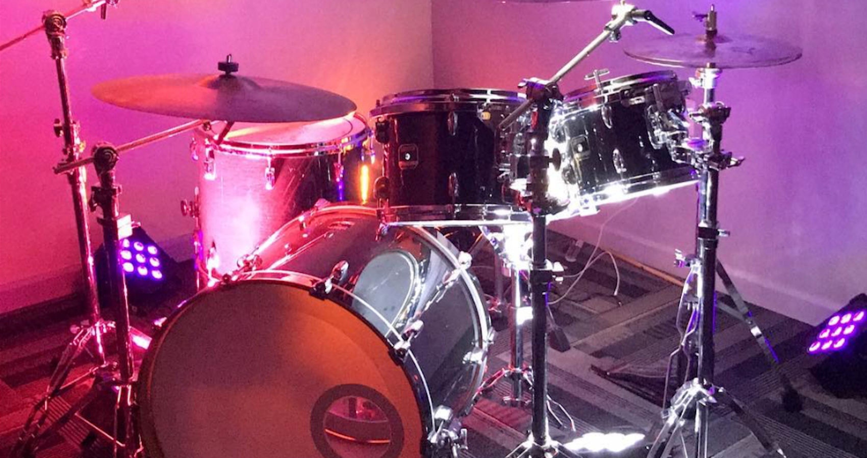 Drum Kit with lighting